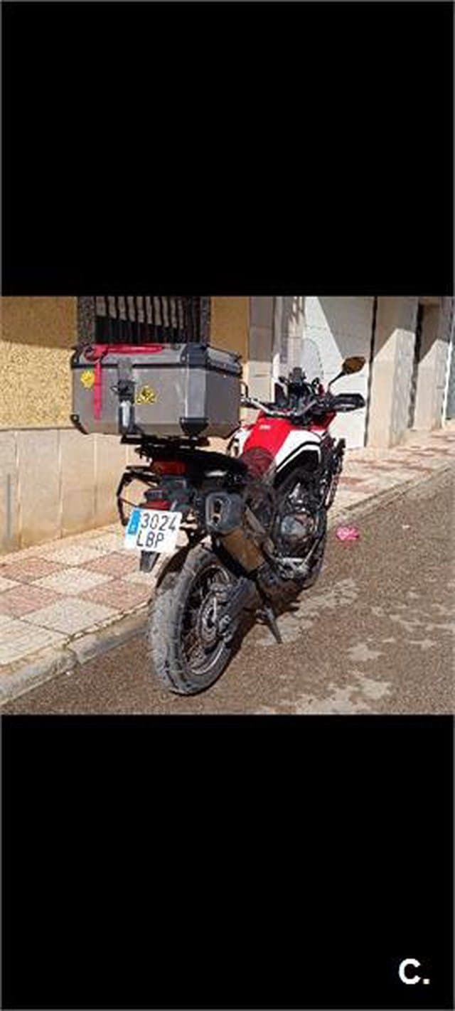 Honda CRF1000L Africa Twin – Vista 6