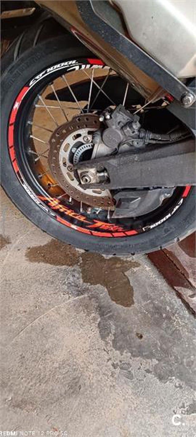 Honda CRF1000L Africa Twin – Vista 8