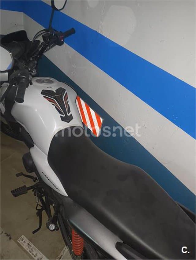 Honda CB 125 – Vista 1