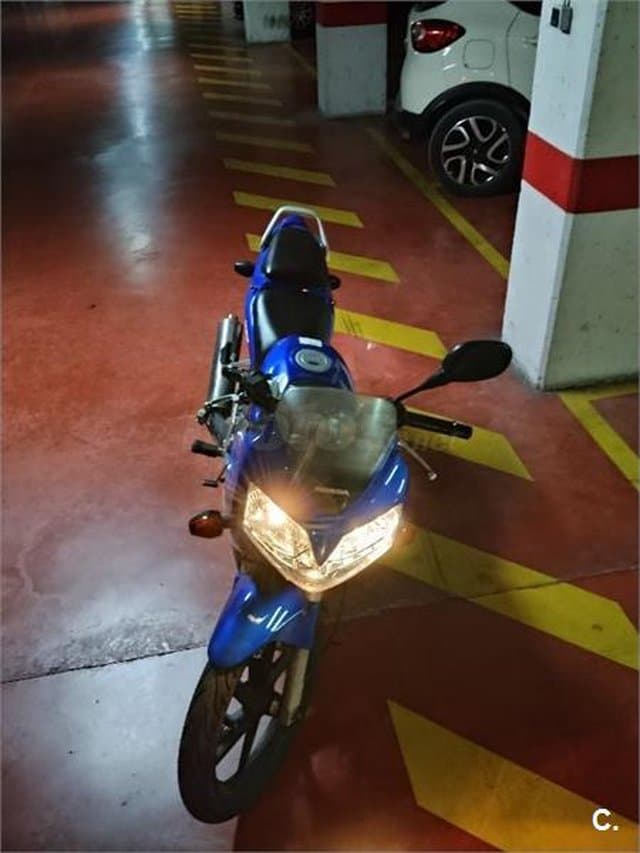 Honda CBR 125R – Vista 1
