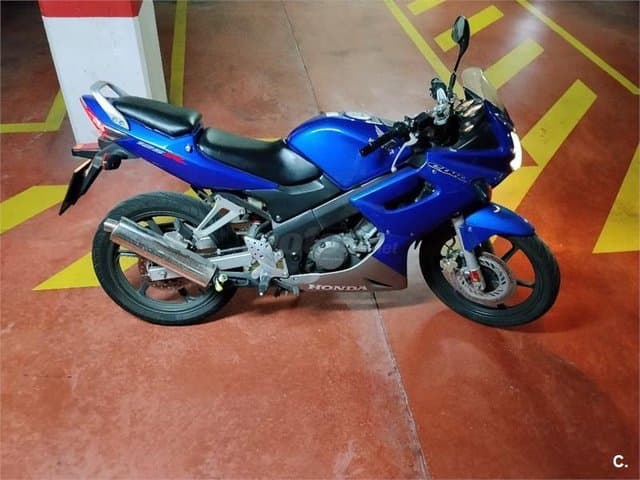 Honda CBR 125R – Vista 4