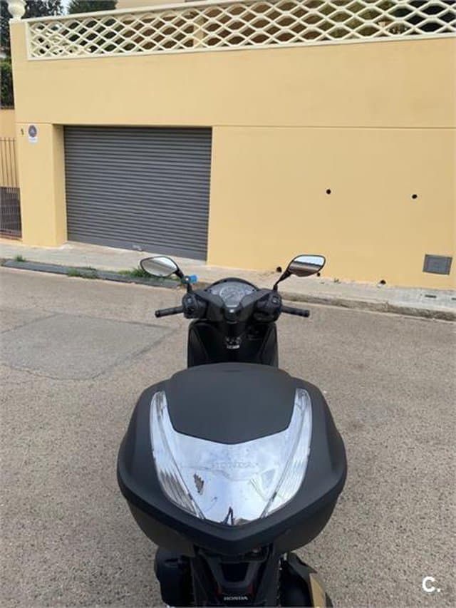 Honda SH125i – Vista 6