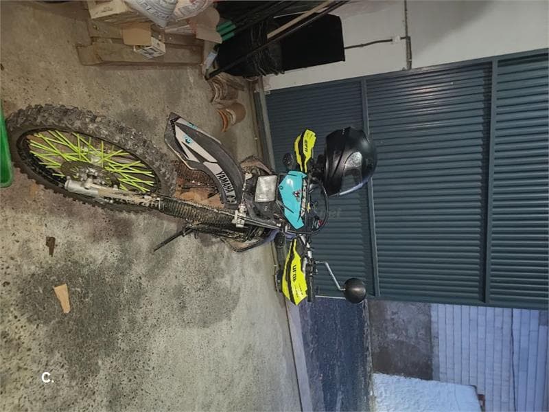 Yamaha DT 125 3200 € 2005 Badajoz - 2