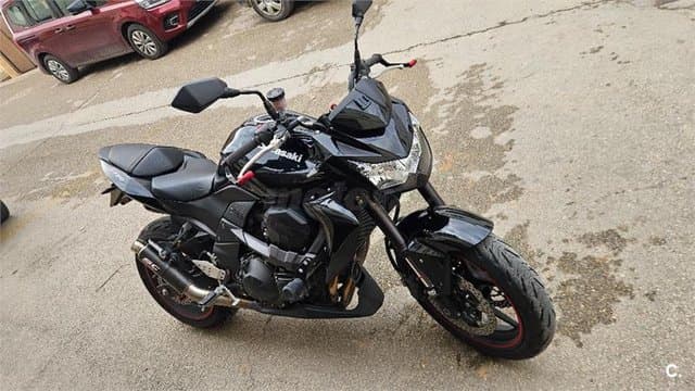 Kawasaki Z 750 – Vista 2