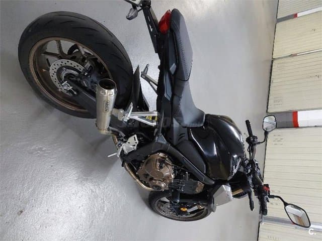 Honda CB 650 R – Vista 3