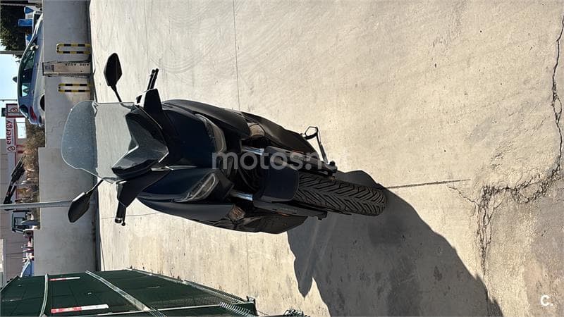 Yamaha XMAX 125 – Vista 2