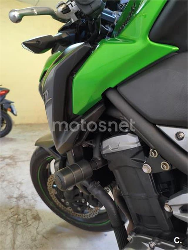 Kawasaki Z 900 – Vista 3