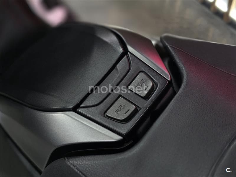 Yamaha TMAX 560 TECH MAX – Vista 24