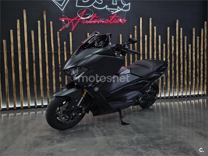 Yamaha TMAX 560 TECH MAX – Vista 41