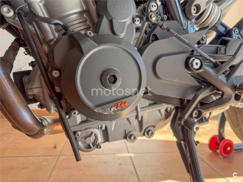 KTM 790 – Vista 5