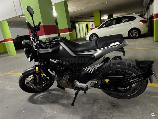 Husqvarna Svartpilen 125 – Vista 3