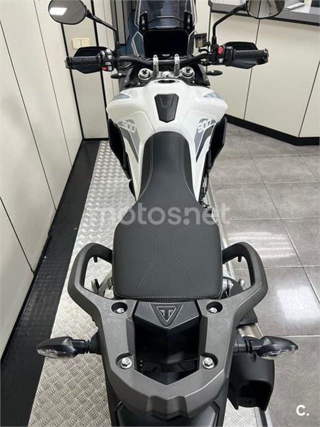 Triumph Tiger 900 – Vista 6