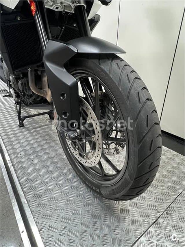 Triumph Tiger 900 – Vista 7