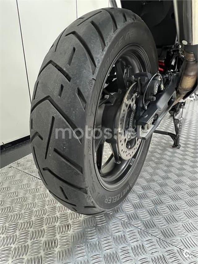 Triumph Tiger 900 – Vista 8