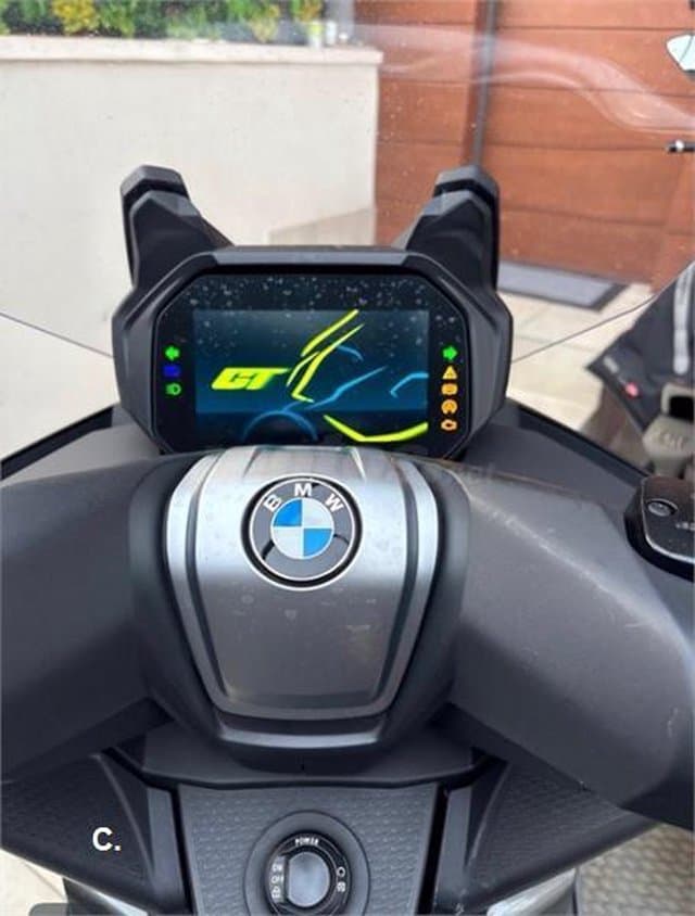 BMW C 400 GT – Vista 7