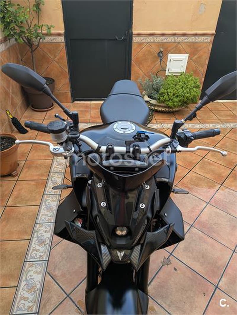 Yamaha MT 09 – Vista 5