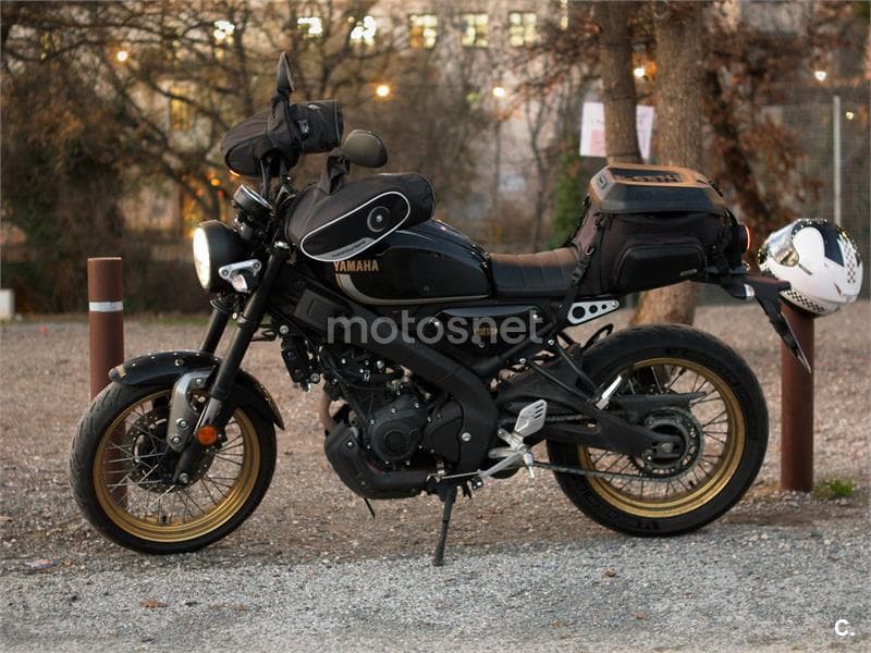 Yamaha XSR 125 – Vista 4