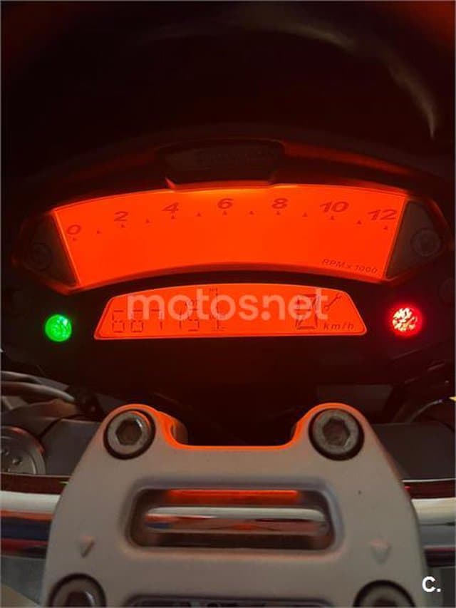 Ducati Monster 696 – Vista 1