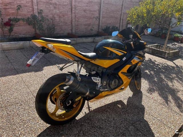 Suzuki GSX R1000 – Vista 3