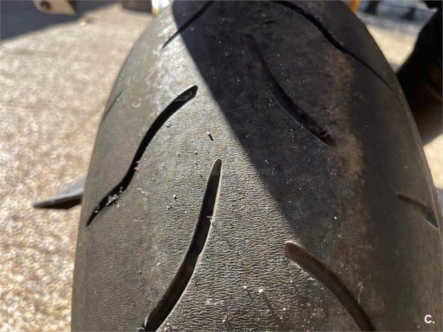 Suzuki GSX R1000 – Vista 4