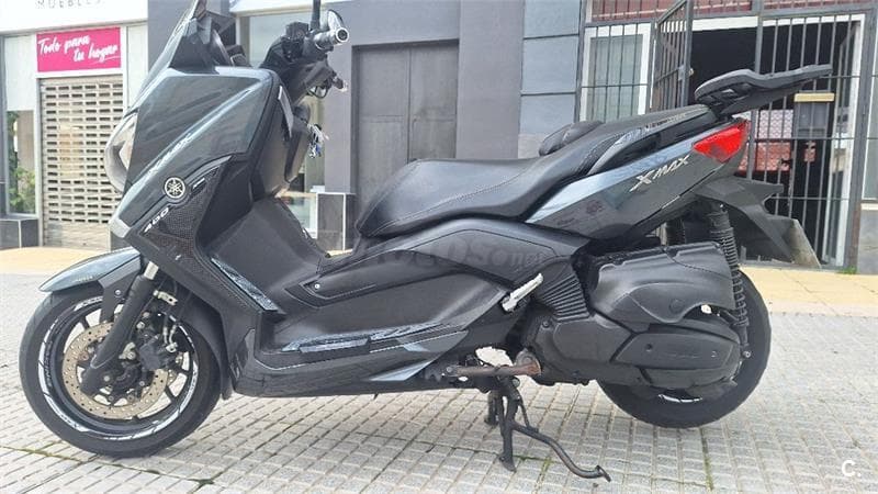 Yamaha XMAX 400 – Vista 5