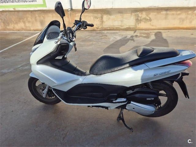 Honda PCX 125 – Vista 3