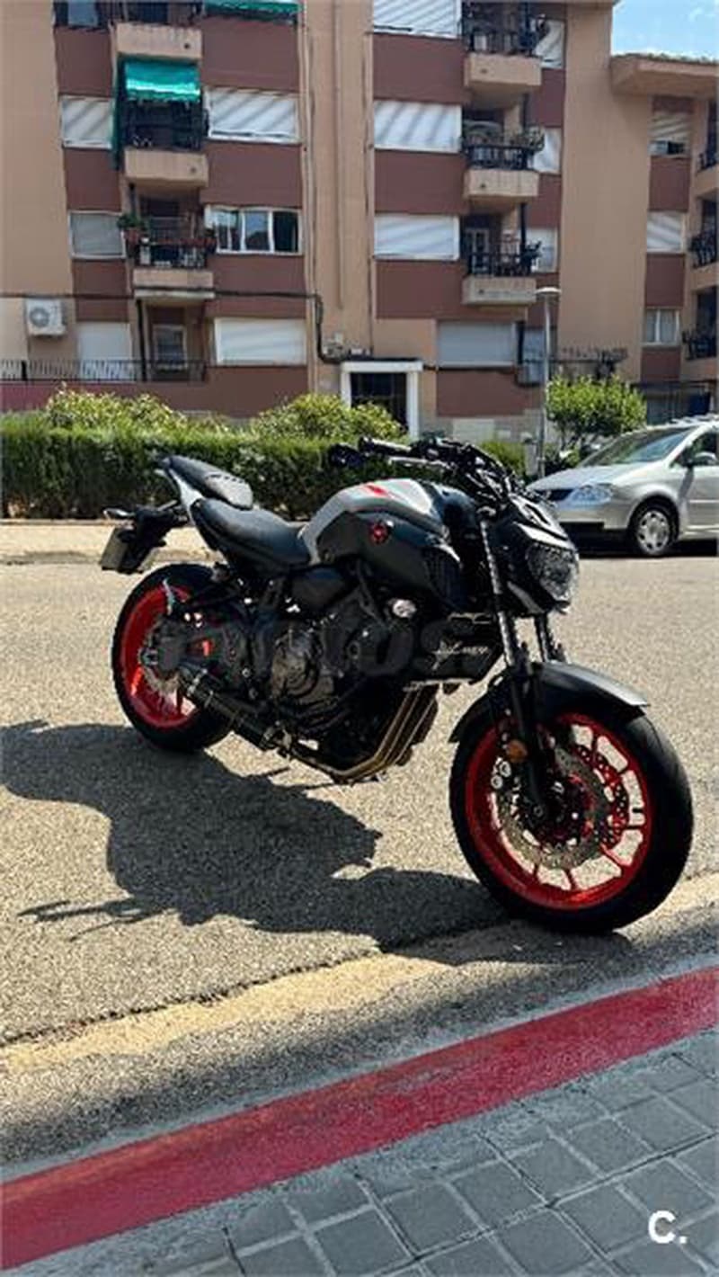 Yamaha MT-07 – Vista 2