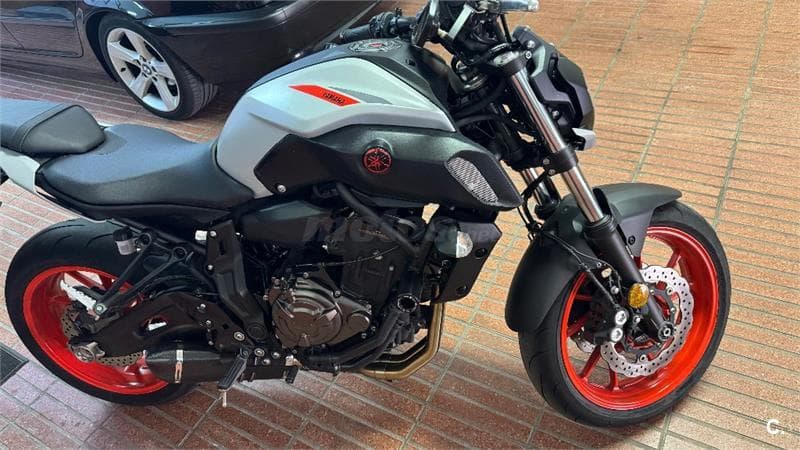 Yamaha MT-07 – Vista 5
