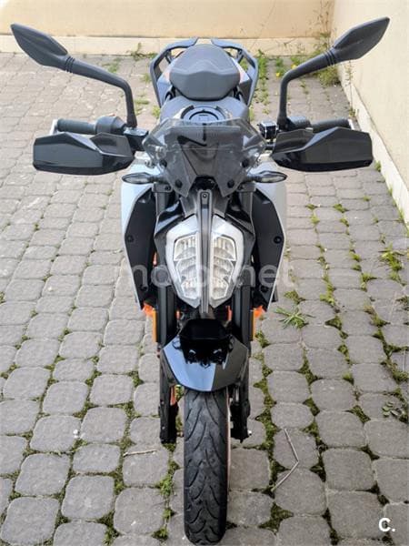 KTM 390 – Vista 4