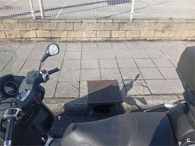 Piaggio MP3 400 RST – Vista 10