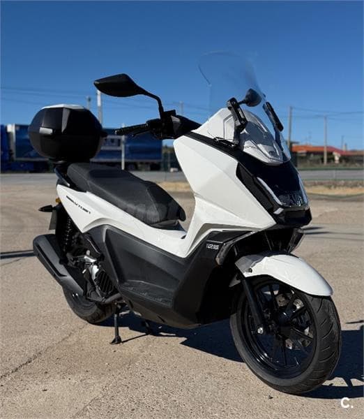 Kymco Sky Town 125 ABS – Vista 2