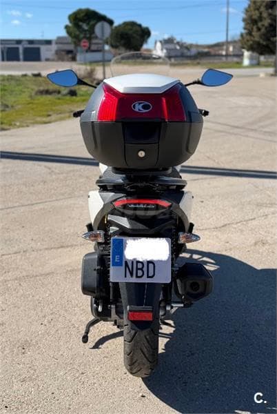 Kymco Sky Town 125 ABS – Vista 4