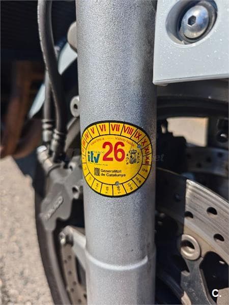 Suzuki GSR 600 – Vista 10