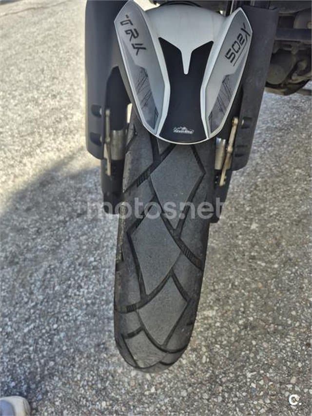 Benelli TRK 502 – Vista 2