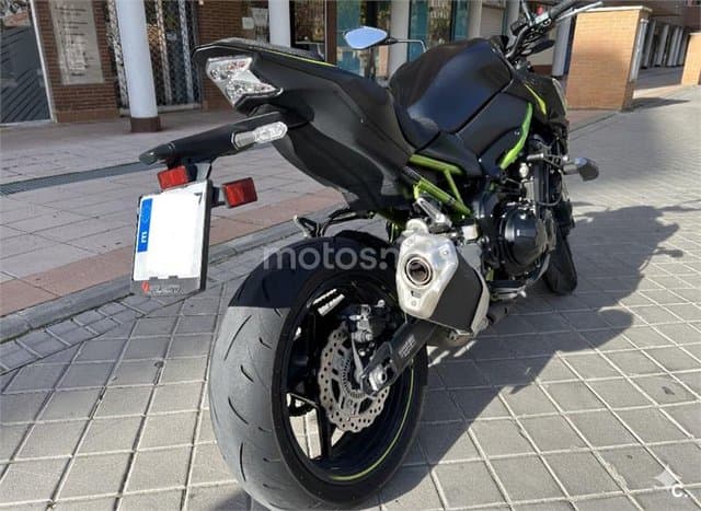 Kawasaki Z 900 – Vista 4
