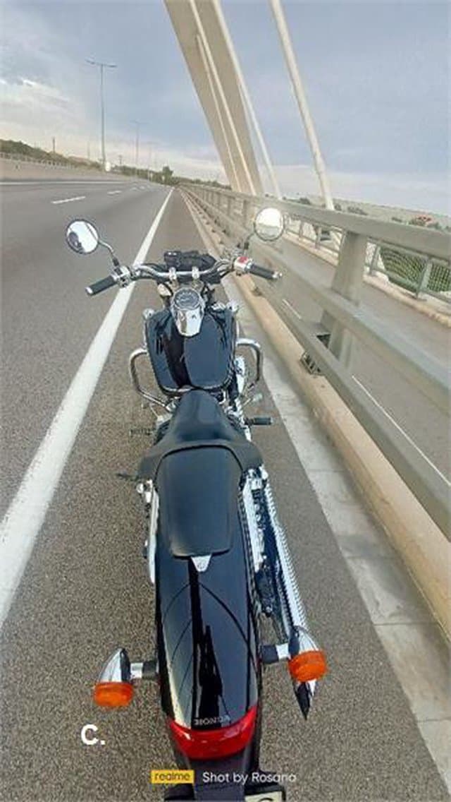 Honda VT 750 DC Shadow Spirit – Vista 5
