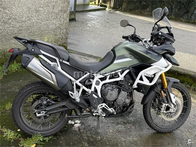 Triumph Tiger 900 – Vista 1