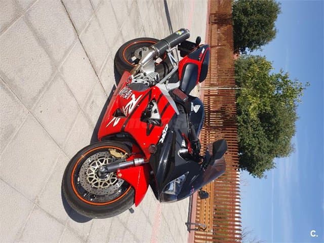 Honda CBR 900RR FIREBLADE 3600 € 2001 Ciudad Real - 1
