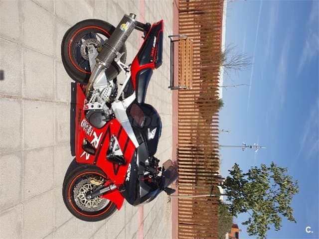 Honda CBR 900RR FIREBLADE 3600 € 2001 Ciudad Real - 2