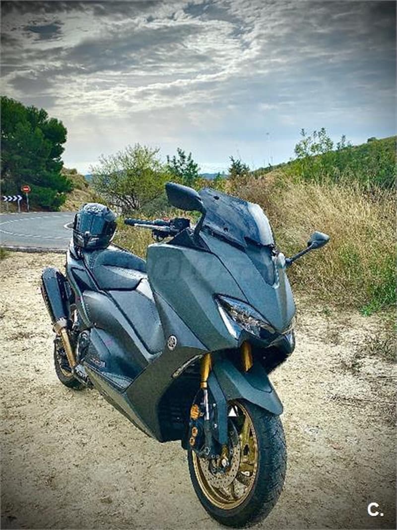 Yamaha TMAX 560 TECH MAX 9700 € 2020 Alicante - 1