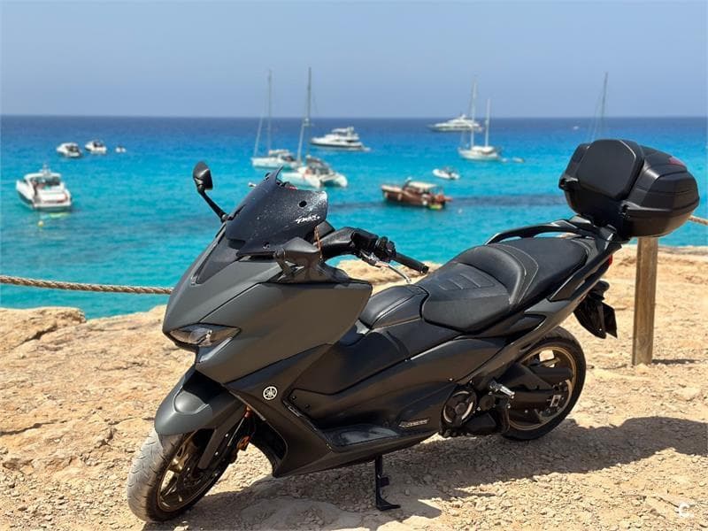 Yamaha TMAX 560 TECH MAX 9700 € 2020 Alicante - 3