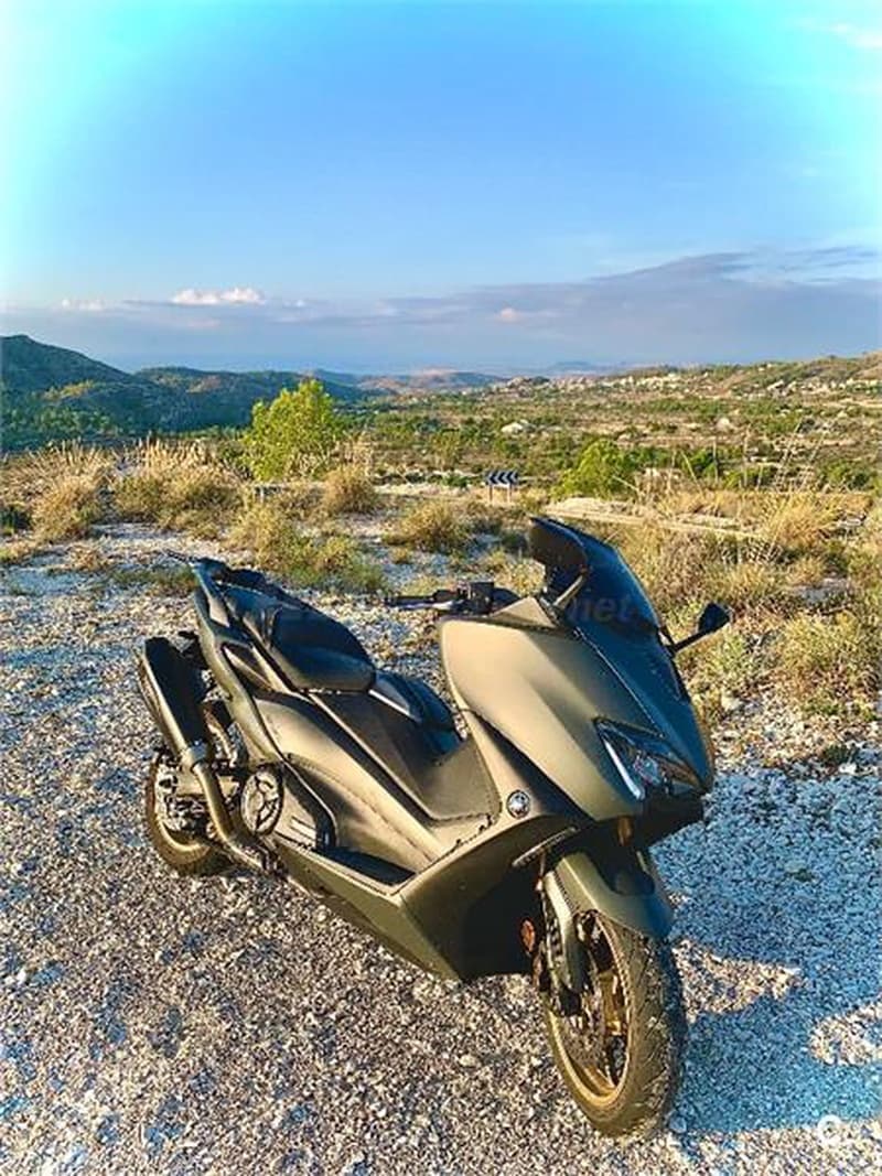 Yamaha TMAX 560 TECH MAX 9700 € 2020 Alicante - 6