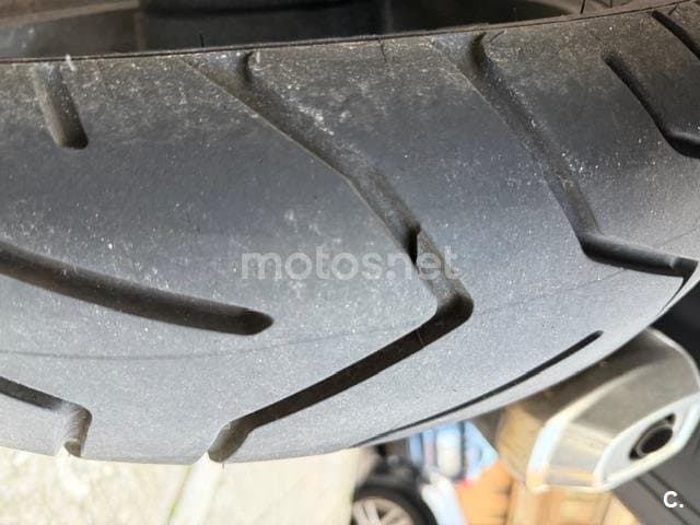 Suzuki V-Strom 650 ABS – Vista 6