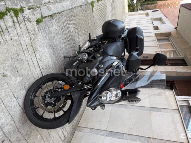 Suzuki V-Strom 650 ABS – Vista 7