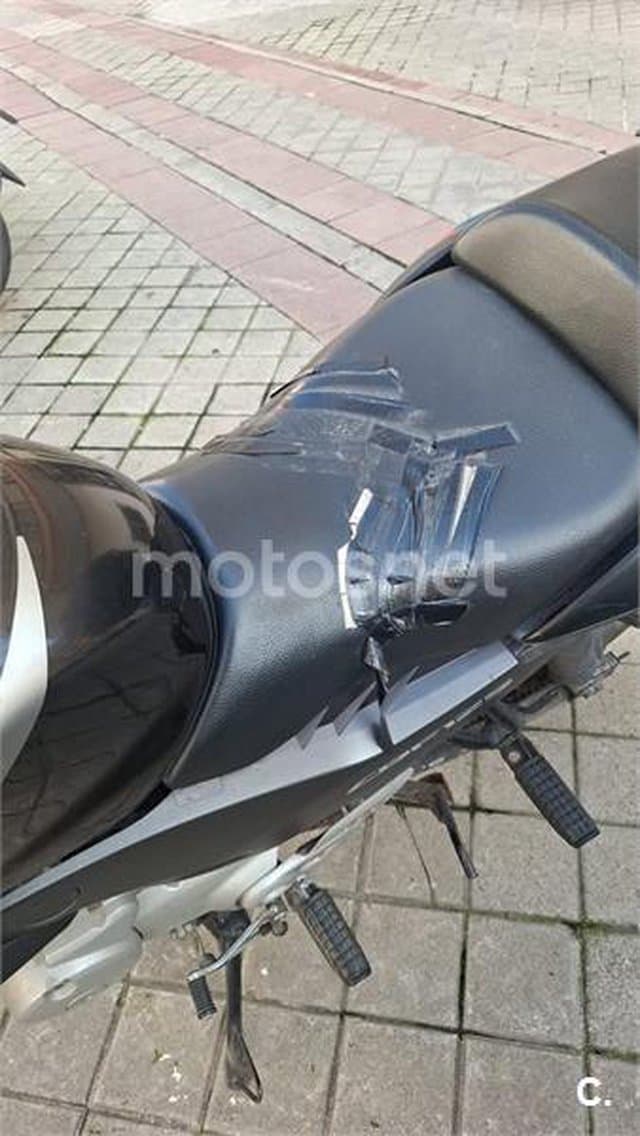 Honda CB 125 – Vista 6