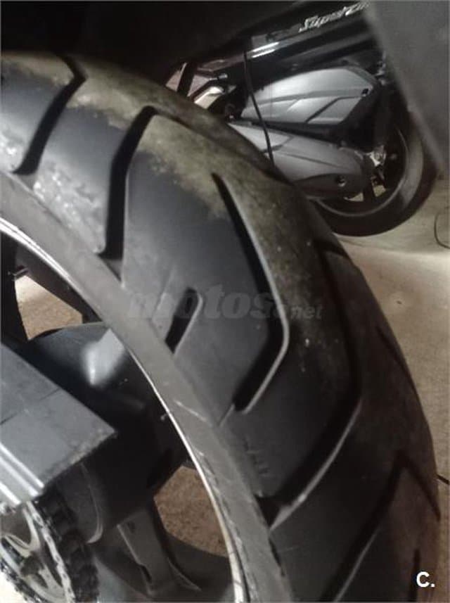 Suzuki V-Strom 650 – Vista 5