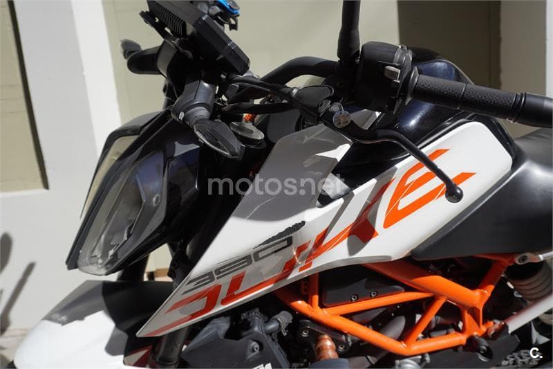 KTM 390 – Vista 2