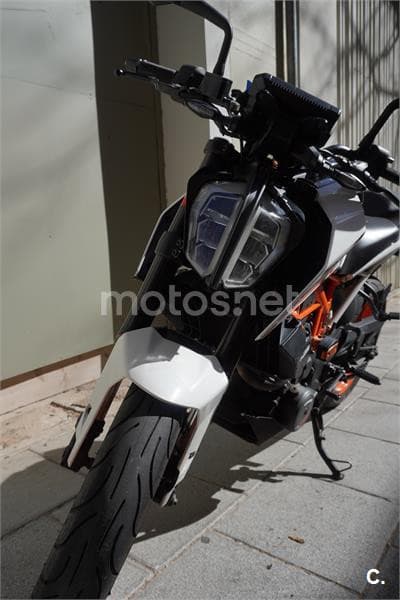 KTM 390 – Vista 5
