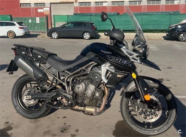 Triumph Tiger 800 XR – Vista 1