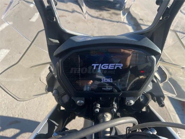 Triumph Tiger 800 XR – Vista 3